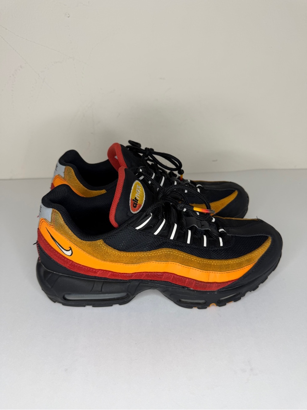 Nike Air Max 95 Raygun Black Kumquat DC9412-001 Shoes Men’s Size 44.5 US 10.5